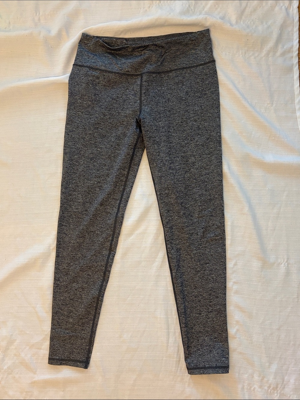 Women’s Victoria’s Secret Charcoal Gray Active Leggings